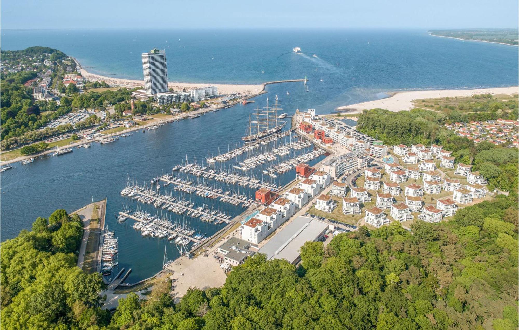 Awesome Apartment In Luebeck Travemuende With Wifi Exterior photo